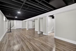 114 W 126th Pl, Chicago, IL 60628 - Photo 13