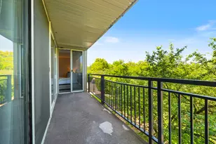 6010 Oakwood Dr, Lisle, IL 60532 - Photo 17