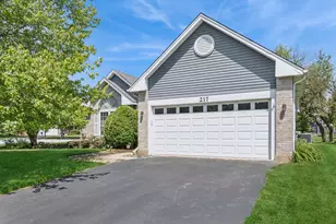 217 Meadowview Ln, Aurora, IL 60502 - Photo 1