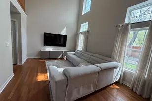 305 Bloomfield Ct, Vernon Hills, IL 60061 - Photo 19