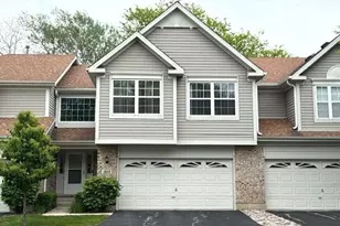 305 Bloomfield Ct, Vernon Hills, IL 60061 - Photo 1