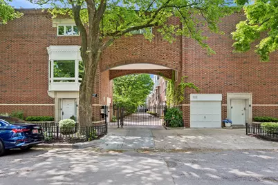 1843 N Hudson Avenue #A, Chicago, IL 60614 - Photo 1