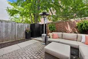 1843 N Hudson Ave, Chicago, IL 60614 - Photo 33