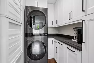 1843 N Hudson Ave, Chicago, IL 60614 - Photo 13