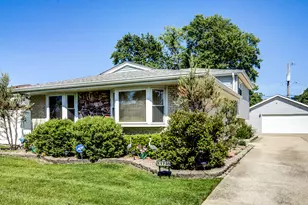 11735 S Leamington Ave, Alsip, IL 60803 - Photo 1