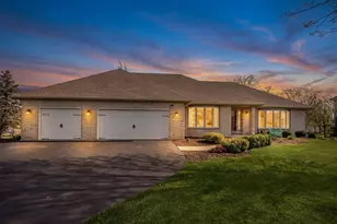 13201 Meadow Hill Ln, Lemont, IL 60439 - Photo 1