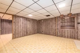 16W731 89th Pl, Willowbrook, IL 60527 - Photo 27