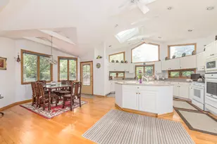16W731 89th Pl, Willowbrook, IL 60527 - Photo 17