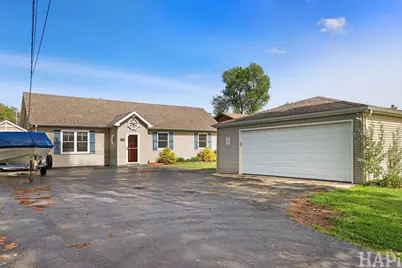 707 Kingston Boulevard, McHenry, IL 60050 - Photo 3