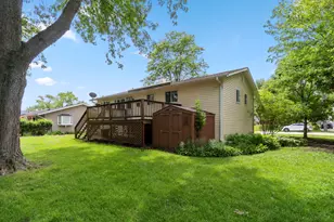 251 N Boynton Dr, Palatine, IL 60074 - Photo 21