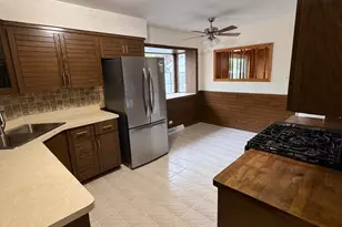 10809 Austin Ave, Chicago Ridge, IL 60415 - Photo 7
