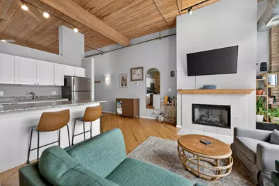 2333 W Saint Paul Avenue #300, Chicago, IL 60647 - Photo 7