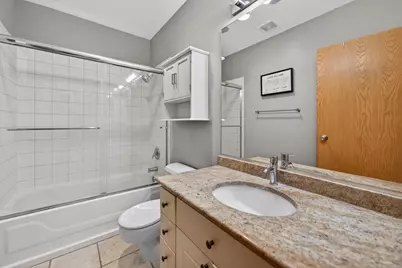 2333 W Saint Paul Avenue #300, Chicago, IL 60647 - Photo 15