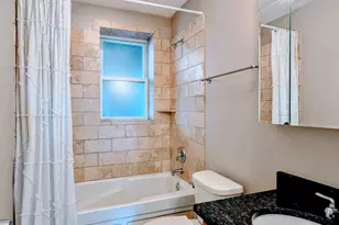 6146 N Ravenswood Ave, Chicago, IL 60660 - Photo 7