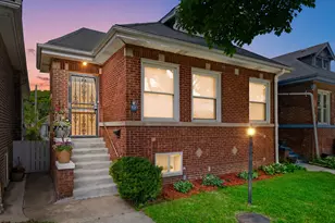 9836 S Drexel Ave, Chicago, IL 60628 - Photo 1