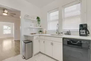 9836 S Drexel Ave, Chicago, IL 60628 - Photo 7