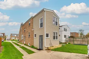 7523 W Cleveland St, Niles, IL 60714 - Photo 33