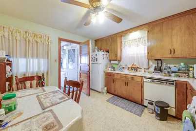 7523 W Cleveland Street, Niles, IL 60714 - Photo 19