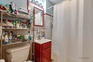 7523 W Cleveland St, Niles, IL 60714 - Photo 17
