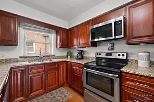 4208 N Keystone Ave, Chicago, IL 60641 - Photo 11