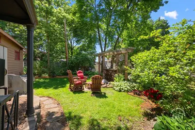 211 Walnut Avenue, Saint Charles, IL 60174 - Photo 31