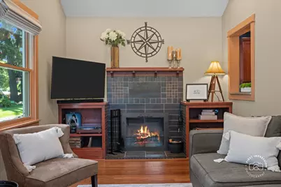 211 Walnut Avenue, Saint Charles, IL 60174 - Photo 9