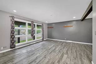 551 Falconridge Way, Bolingbrook, IL 60440 - Photo 5