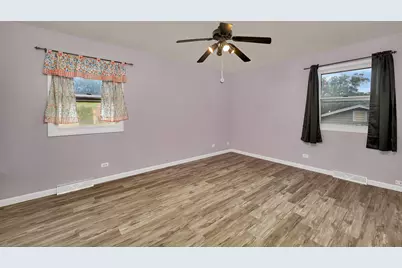 551 Falconridge Way, Bolingbrook, IL 60440 - Photo 15