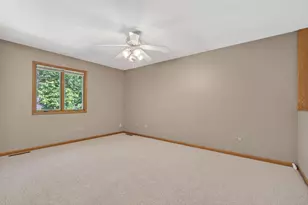 302 Grande Dr, Minooka, IL 60447 - Photo 19