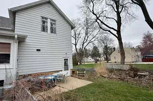 742 S 4th St, Dekalb, IL 60115 - Photo 35