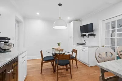 2018 W Farragut Avenue #3, Chicago, IL 60625 - Photo 5