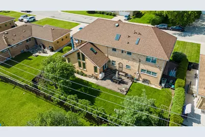7911 W Rascher Avenue, Chicago, IL 60656 - Photo 3