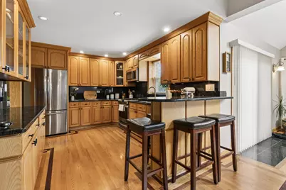 7911 W Rascher Avenue, Chicago, IL 60656 - Photo 17