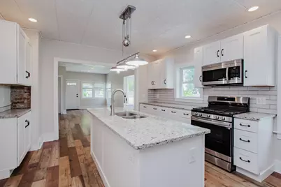 22W724 Saint Charles Road, Glen Ellyn, IL 60137 - Photo 9