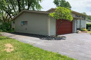 119 Ridge Ln, Geneva, IL 60134 - Photo 23