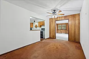 626 Greenbriar Ln, Lindenhurst, IL 60046 - Photo 7