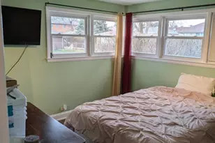 5151 Chase Ave, Skokie, IL 60077 - Photo 11