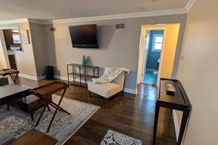5151 Chase Ave, Skokie, IL 60077 - Photo 3