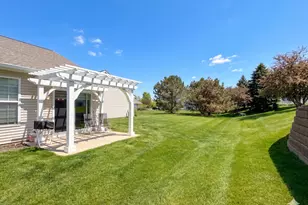 14045 Moraine Hills Dr, Huntley, IL 60142 - Photo 11