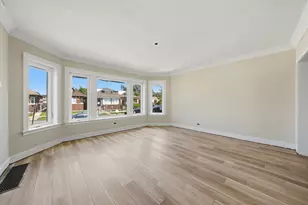 8016 S Perry Ave, Chicago, IL 60620 - Photo 9