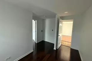 620 Academy Ct, Schaumburg, IL 60194 - Photo 17