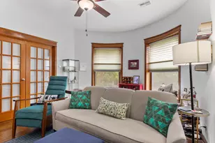 4336 N Kenmore Ave, Chicago, IL 60613 - Photo 3