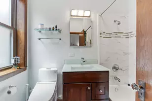 4336 N Kenmore Ave, Chicago, IL 60613 - Photo 11