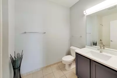 2323 W Pershing Road #327, Chicago, IL 60609 - Photo 23