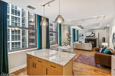 212 W Washington Street #1703, Chicago, IL 60606 - Photo 17