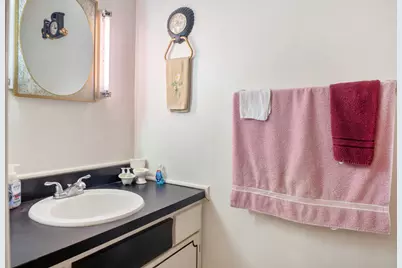 1740 Felten Road, Aurora, IL 60505 - Photo 15
