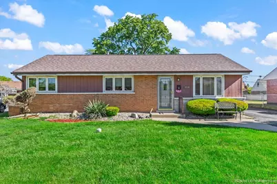6328 W 85th Street, Burbank, IL 60459 - Photo 3