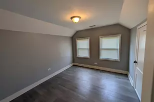 9035 S Exchange Ave, Chicago, IL 60617 - Photo 9