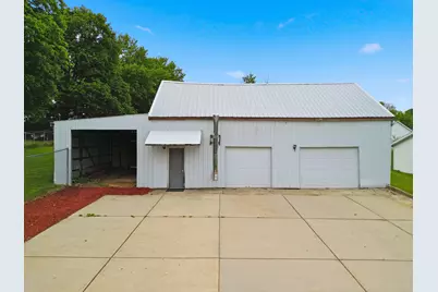 1301 Long Street, Dixon, IL 61021 - Photo 11