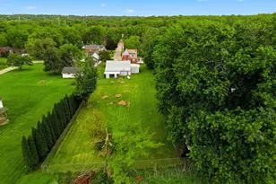 1301 Long St, Dixon, IL 61021 - Photo 15
